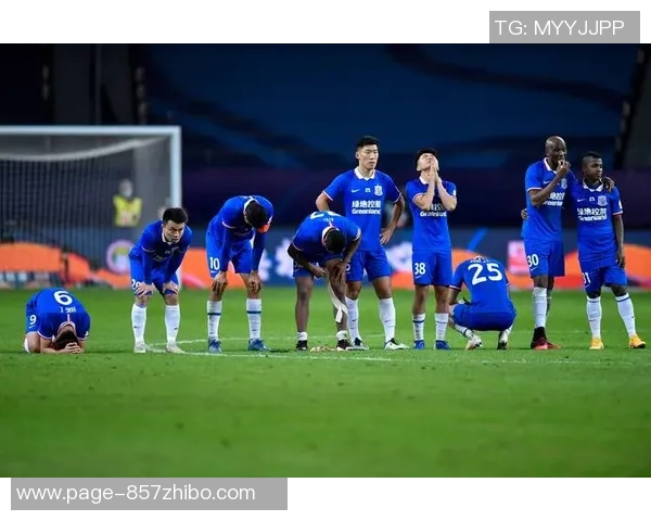 上海上港与申花的激烈对决谁将胜出期待精彩瞬间再度上演