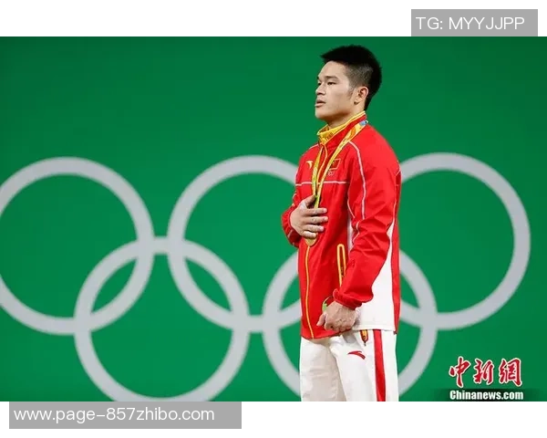 上海足球队在世锦赛中的拼搏历程与荣耀时刻全景回顾